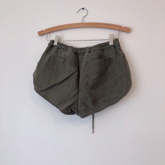COPY - Aritzia Community army green size S linen shorts. - Picture 2 of 2